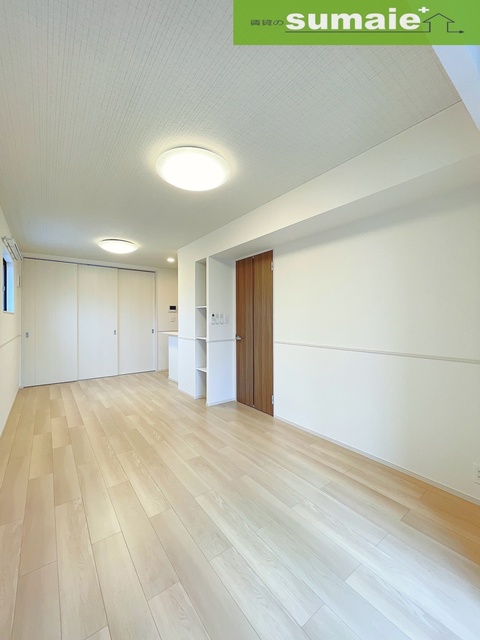 居室・リビング　同仕様写真