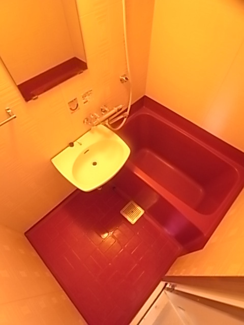 バス・シャワールーム　バスルーム