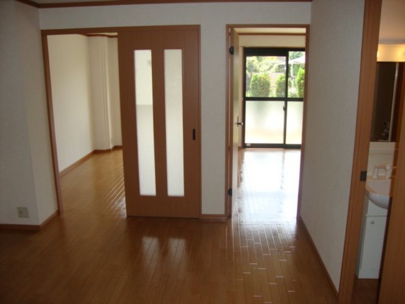 居室・リビング　図面と現状に相違がある場合には現状を優先