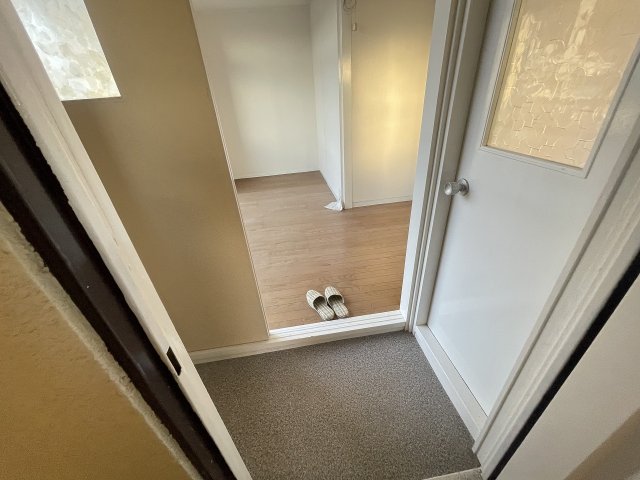 玄関　収納もある玄関です