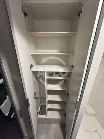 収納　プレサンス鶴橋トレヴィエ　シューズボックス