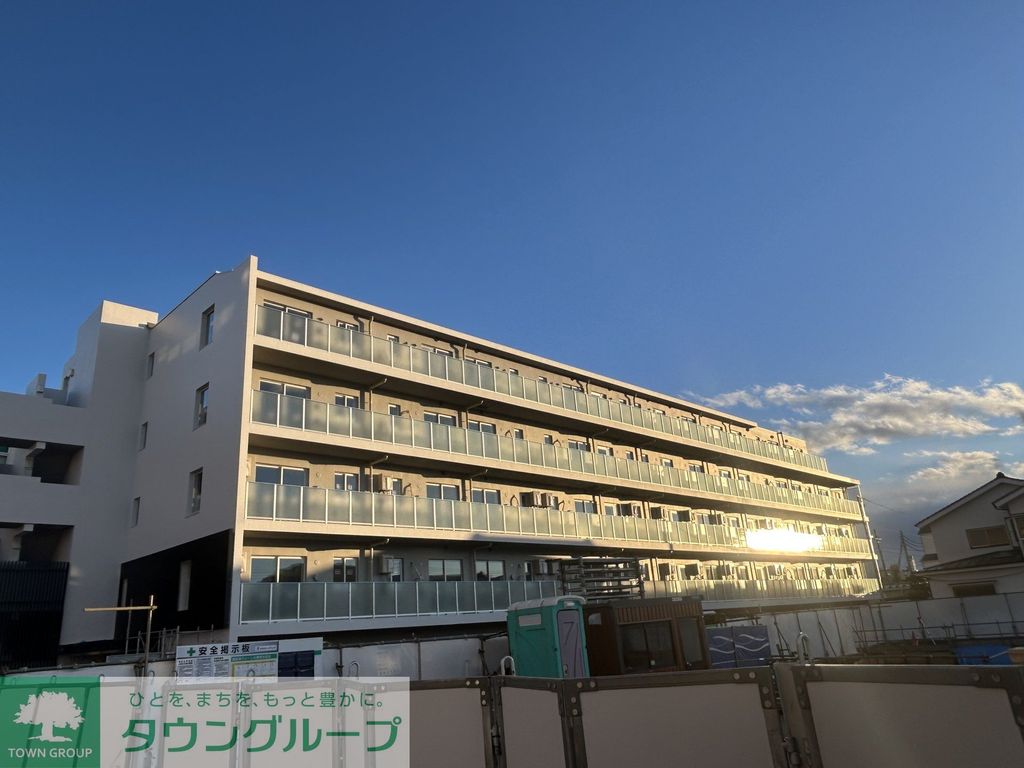 建物外観　タウンハウジング仙川店まで♪