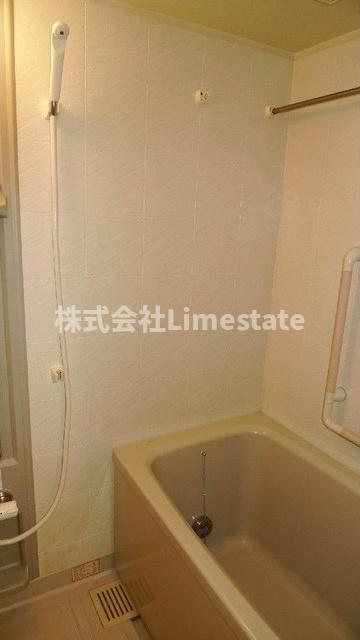 バス・シャワールーム　別部屋参考写真