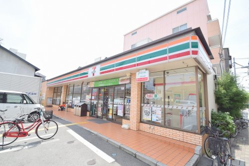 コンビニ　セブンイレブン 守口京阪本通1丁目東店（コンビニ）まで161m