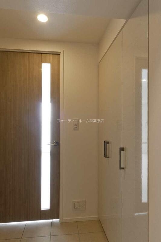 玄関　★《見学予約受付中》設備充実シリーズ型レジデンス★