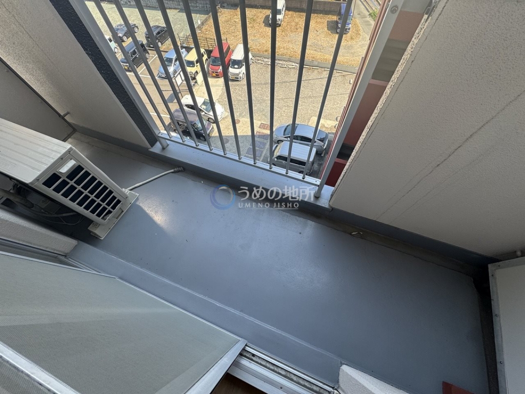 バルコニー　バルコニー