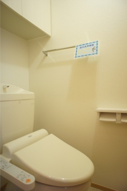 トイレ　図面と現状に相違がある場合には現状を優先