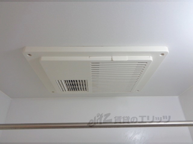 その他設備　浴室乾燥機