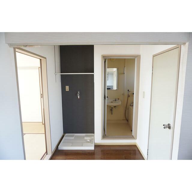 その他設備　室内洗濯機置場