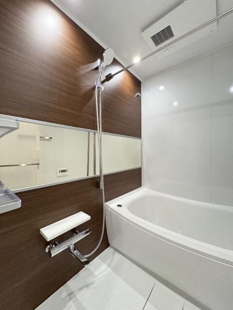 バス・シャワールーム　お風呂です