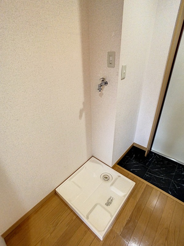 その他　洗濯機置場