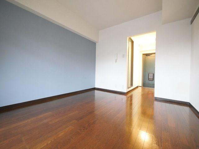 居室・リビング　★明るいリビングフロアの様子★」