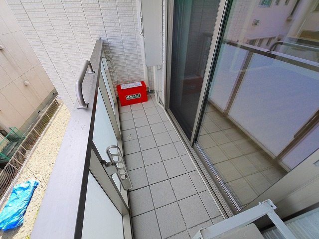 バルコニー　陽当たり良好なバルコニーです