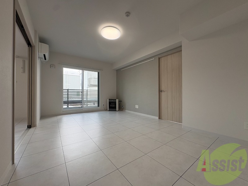 居室・リビング　広々としたリビングですね。使い勝手がよさそうですね！