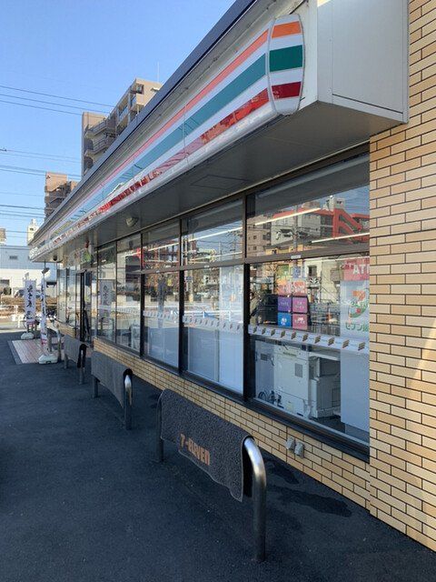 コンビニ　セブンイレブン越谷蒲生茜町店（コンビニ）まで280m