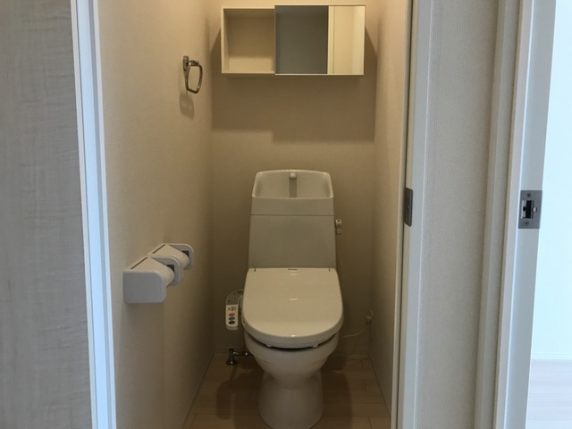 トイレ　シャワー付トイレ