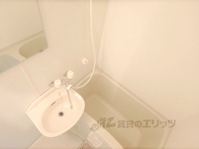 バス・シャワールーム　ユニットバス