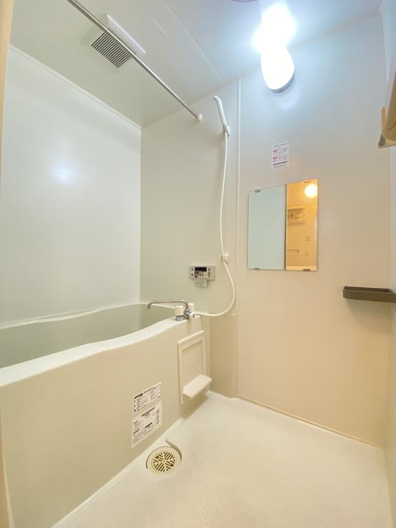 バス・シャワールーム　類似部屋参考画像です