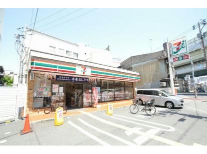 コンビニ　セブンイレブン大阪本田3丁目店（コンビニ）まで80m