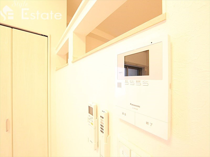 セキュリティ　モニター付きインターホン