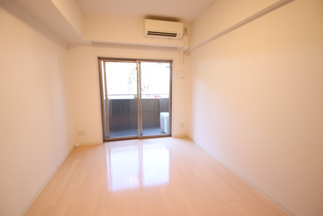 居室・リビング　別室の参考写真です。※現況優先