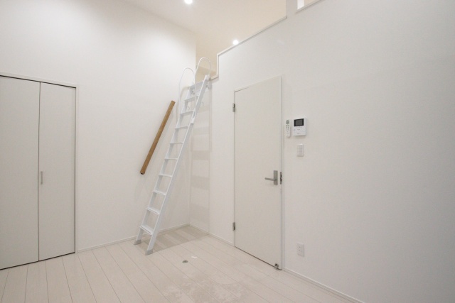 居室・リビング　※別室の参考写真の為、現況優先です。