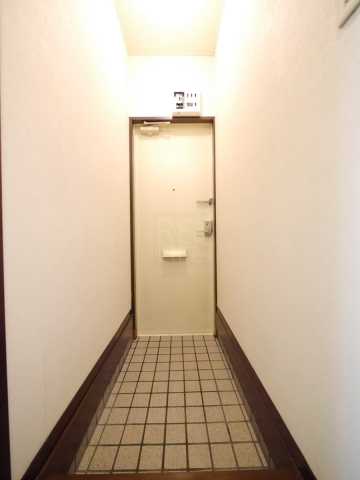 玄関　フリーデ四谷