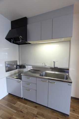 キッチン　反転します。参考写真です。