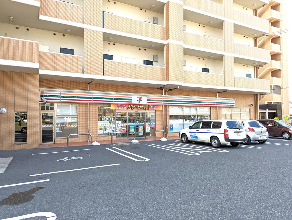 コンビニ　セブンイレブン倉敷幸町店（コンビニ）まで399m
