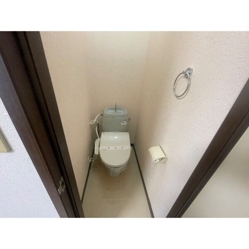 トイレ　図面と現状に相違がある場合には現状を優先