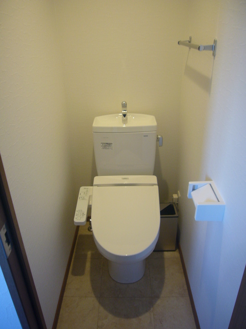 トイレ　洗浄便座