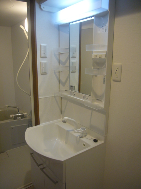 洗面設備　洗髪洗面化粧台