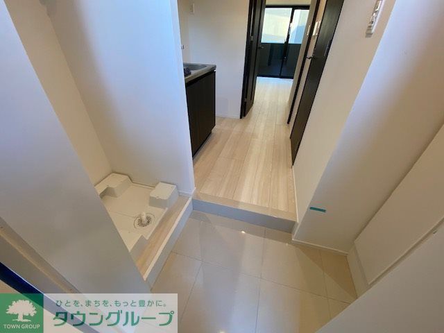 玄関　※参考写真