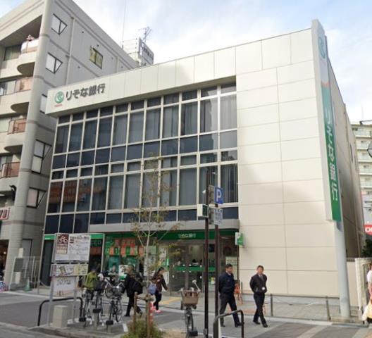 銀行　（株）りそな銀行／伊丹支店（銀行）まで303m
