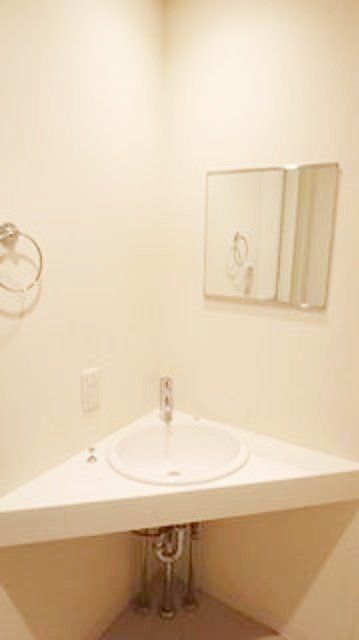 洗面設備　お部屋探しは株式会社　タウンハウジング　までお気軽にお問合…