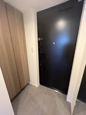 玄関　※別タイプ物件です