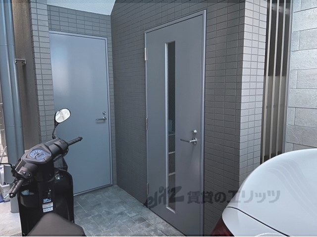 その他　裏階段