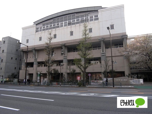 小学校　文京区立昭和小学校（小学校）まで322m