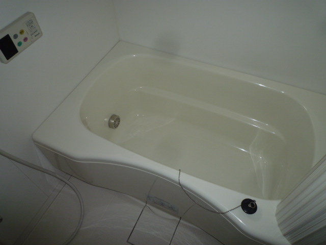 バス・シャワールーム　追い焚きバス