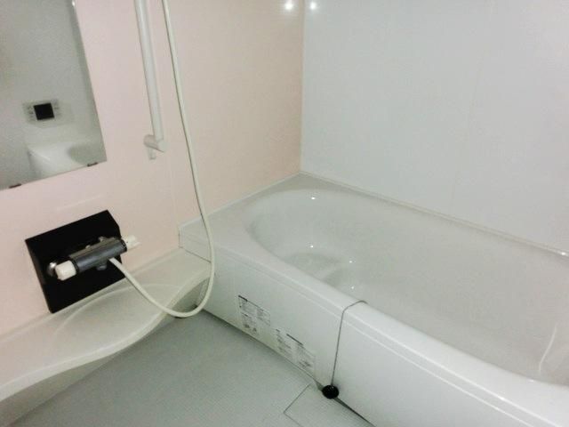 バス・シャワールーム　広々１坪バス