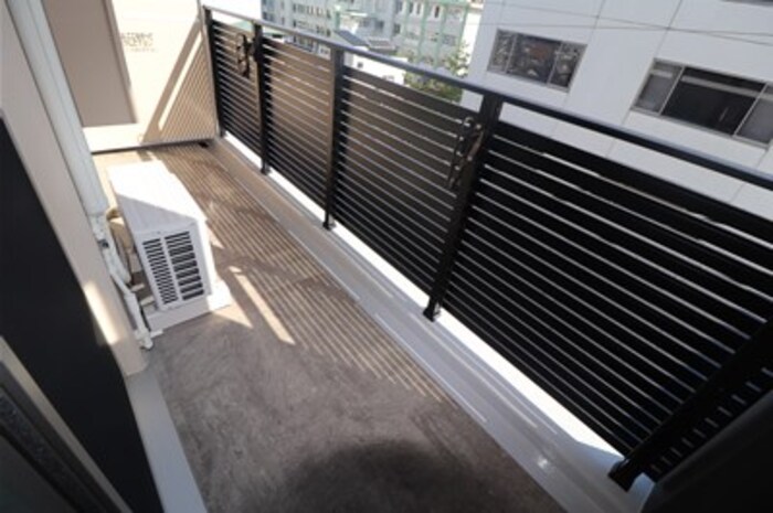 バルコニー　別部屋の写真です