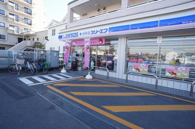 コンビニ　ローソン（コンビニ）まで620m