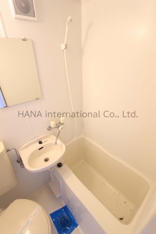 バス・シャワールーム　同タイプ参考写真です。