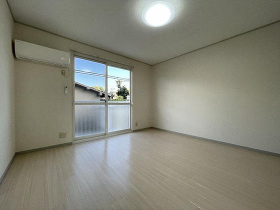 居室・リビング　他号室のお写真です