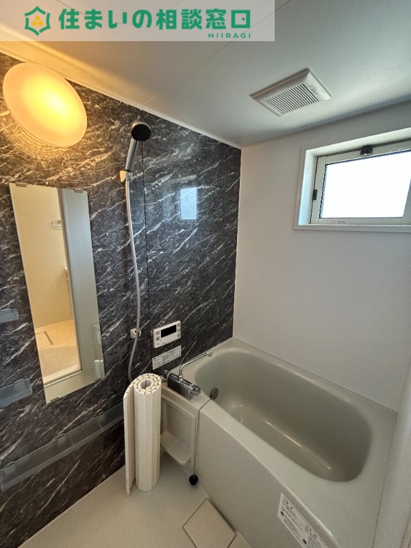 バス・シャワールーム　同型