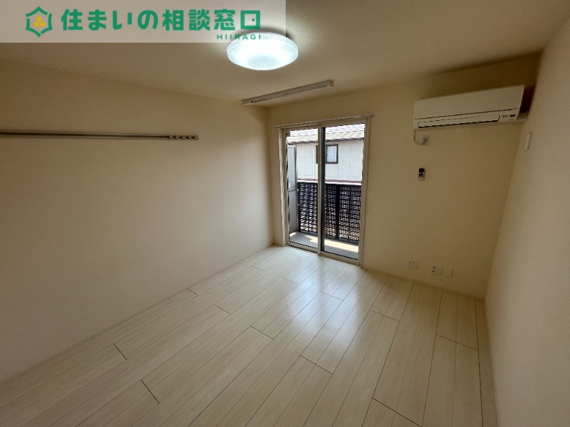 居室・リビング　同型