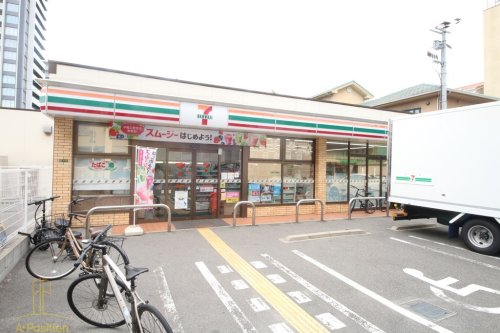 コンビニ　セブンイレブン 大阪長柄中店（コンビニ）まで131m