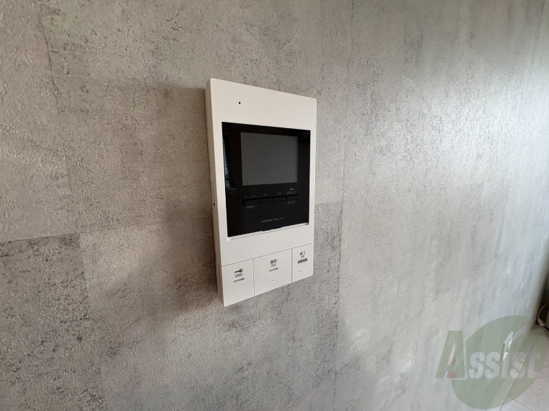 セキュリティ　ＴＶモニター付インターホンです。来客者の顔が見えるので安心！