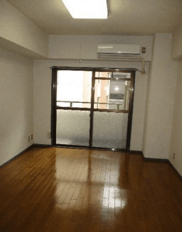 居室・リビング　※反転タイプ参考