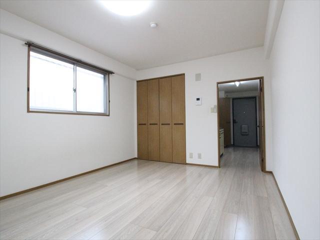 居室・リビング　松山市緑町　グリーンハイツ緑町　リビング